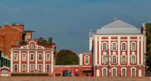 Здание Двенадцати коллегий