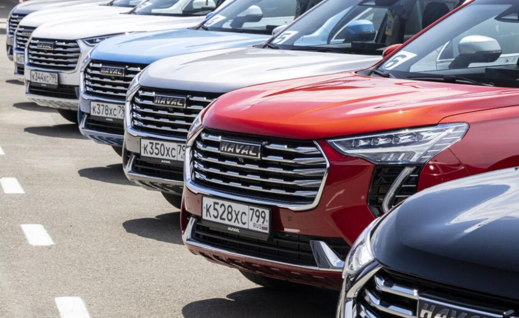 В Санкт-Петербурге резко упали продажи китайских авто — какие могут быть причины?